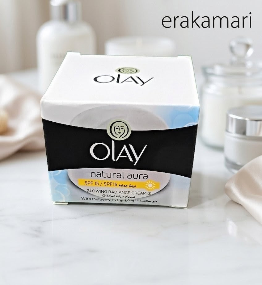 Olay Natural Aura SPF 15 Glowing Radiance Day Cream 50g